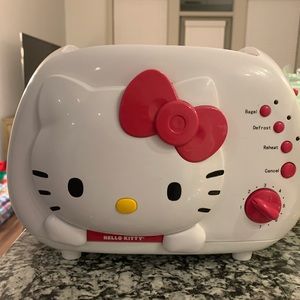 Hello kitty toaster!